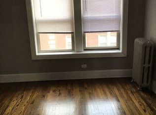 2822 E 78th St, Chicago, IL 60649
