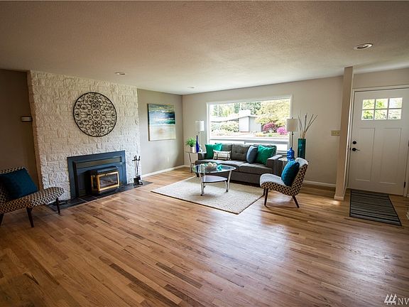 4th image of 1922 Forest Hill Dr SE