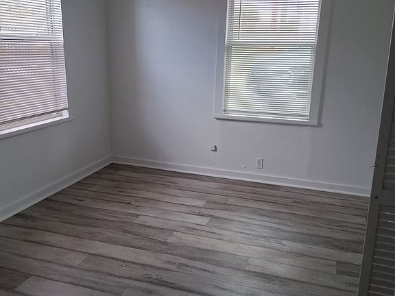 5th image of 407 12th Ave W #B