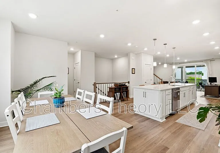 20851 Owenmore Ter — Photo 11