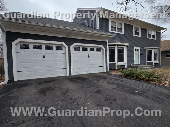 3454 Hampshire Ave N, Crystal, MN 55427