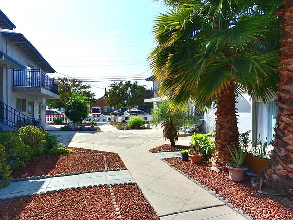 4th image of 1018 McCreery Ave