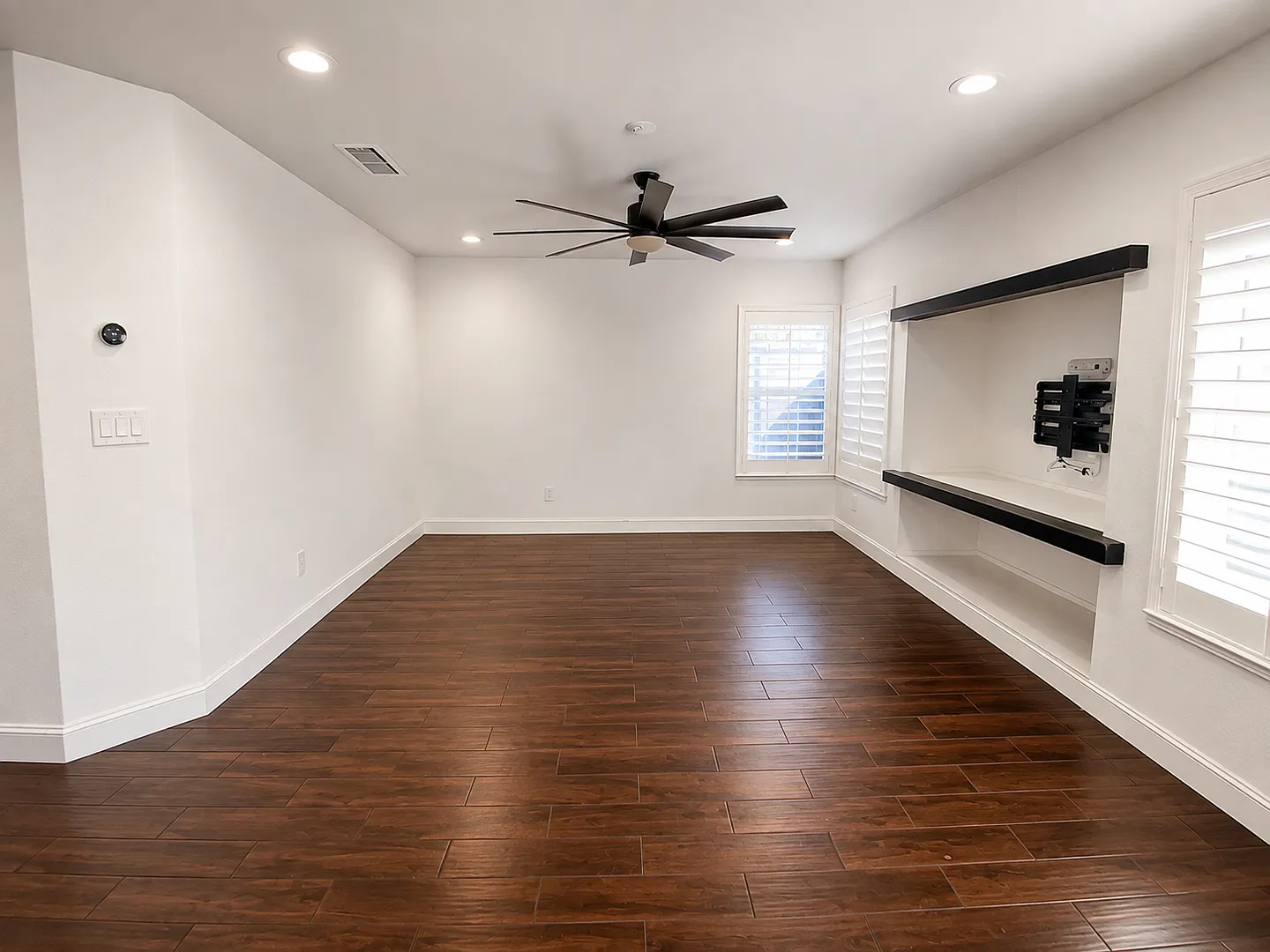 Luxury Livermore Rental Home with Pool, Solar & Entertainment Yard — Photo 4