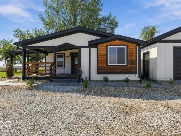 2596 N State Road 213, Windfall, IN 46076