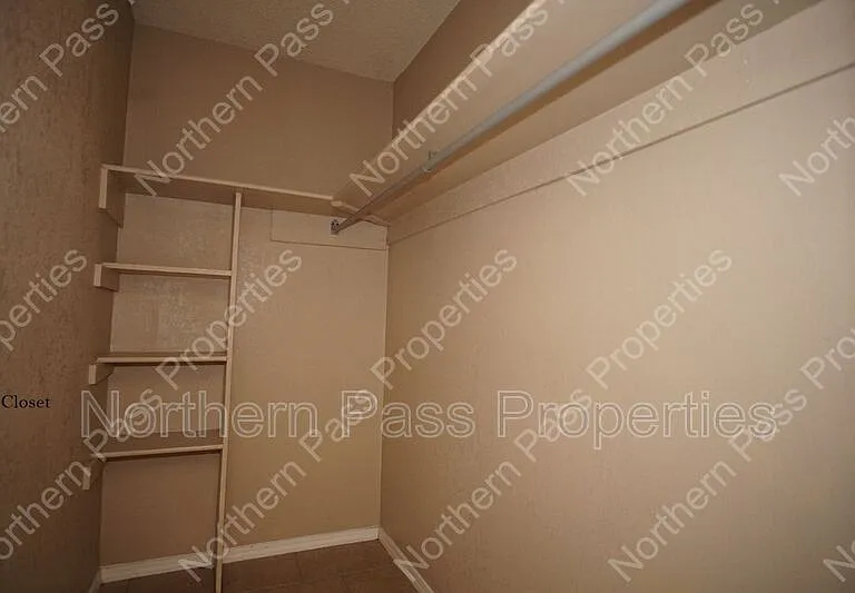 8604 Lawson St #3 — Photo 10