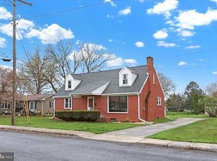 302 Reading Rd, Shippensburg, PA 17257