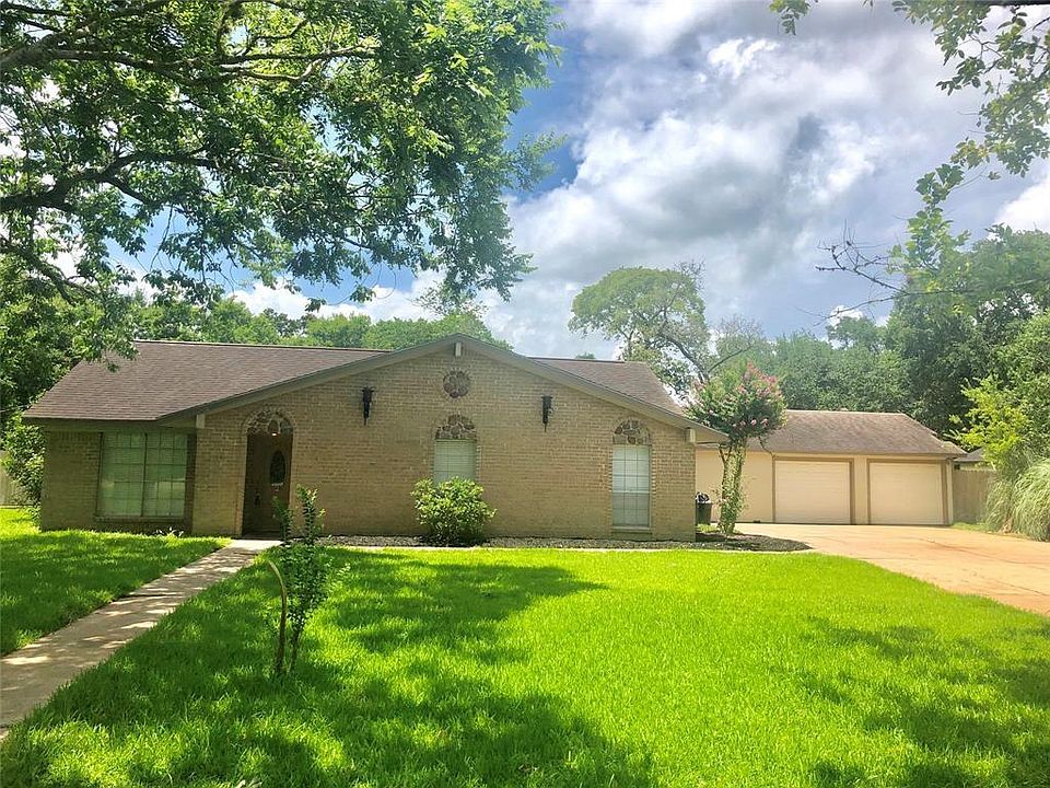 1st image of 6922 S Oak Bend Dr
