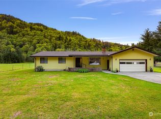 8665 Kendall Rd, Maple Falls, WA 98266