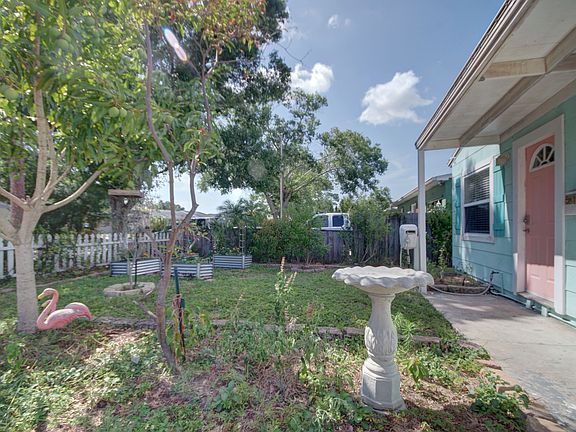 5th image of 5811 Magnolia St N