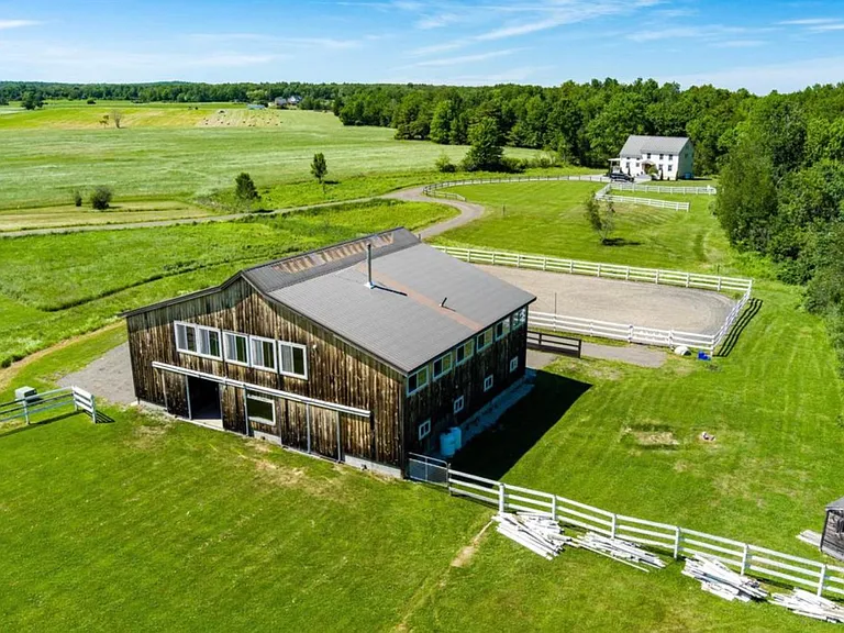 47 Fairy Tail Ln — Photo 10