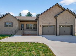 525 Windrowe Dr, Cookeville, TN 38506