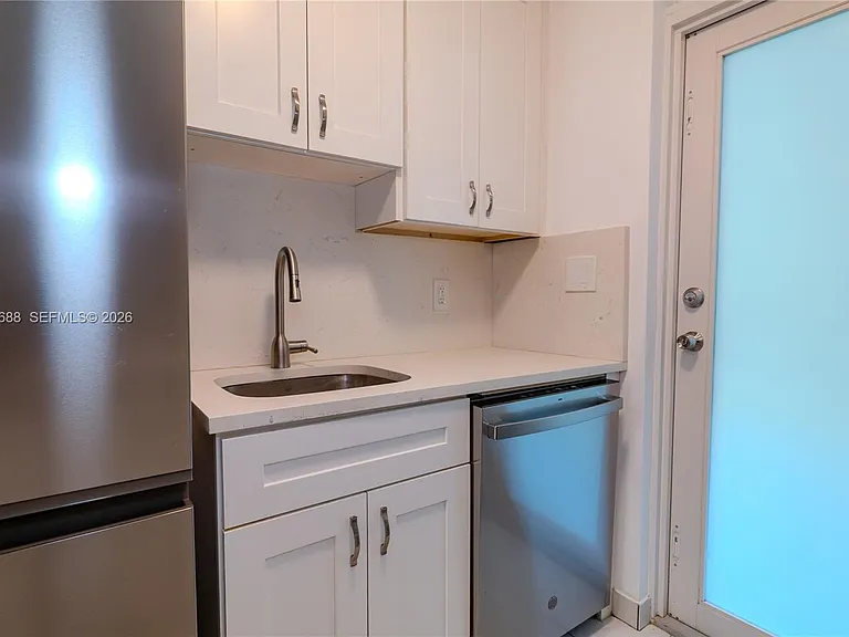 921 Jefferson Ave #3C — Photo 9