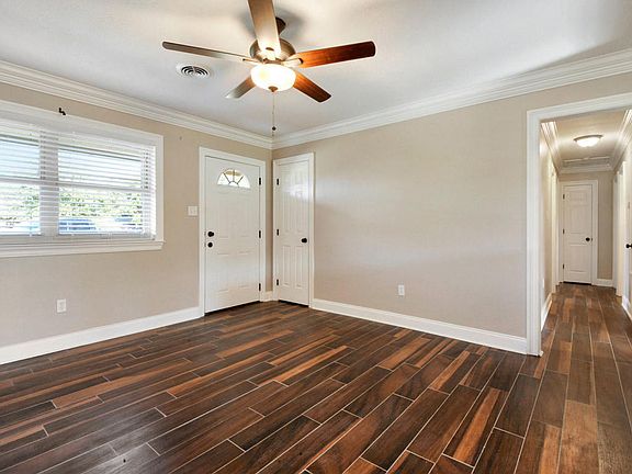 2nd image of 419 McGuire Cir
