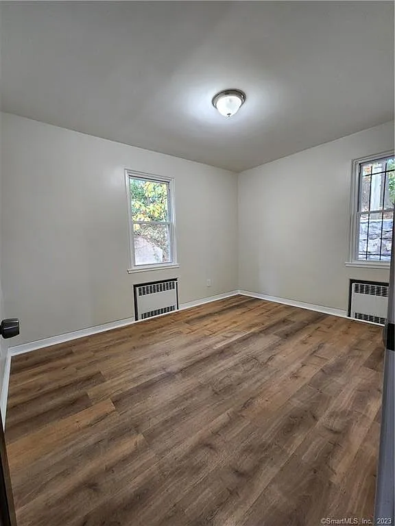 2 bed, 1.0 bath, 1000 sqft, $1,895 — Photo 4