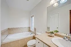 166 Bur Oak Ave — Photo 21