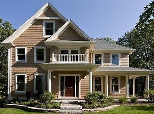 157 Dickerman Rd, Newton, MA 02461