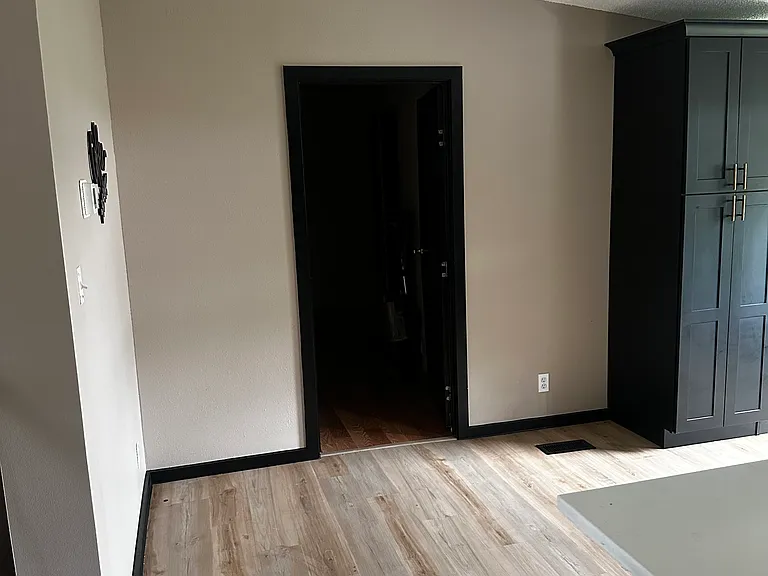 37 Perales Ave — Photo 9