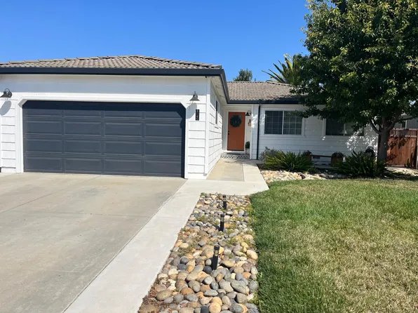 1140 Jan Ave, Hollister, CA 95023