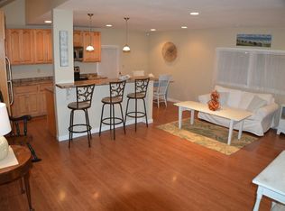 10 Emerson St, Dartmouth, MA 02748
