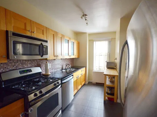 10740 Queens Blvd APT 11A, Flushing, NY 11375
