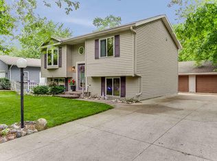 9013 271st Ave, Salem, WI 53168