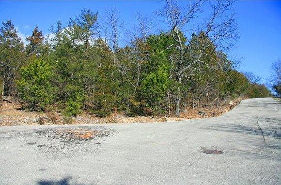 1st image of 2 Valley View Dr W
