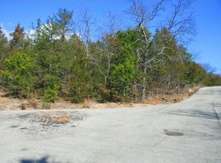 2 Valley View Dr W, Kimberling City, MO 65686