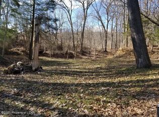 5 Cooper Hill Rd, West Wyoming, PA 18644