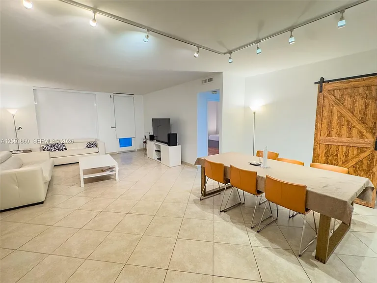 10185 Collins Ave #202 — Photo 27