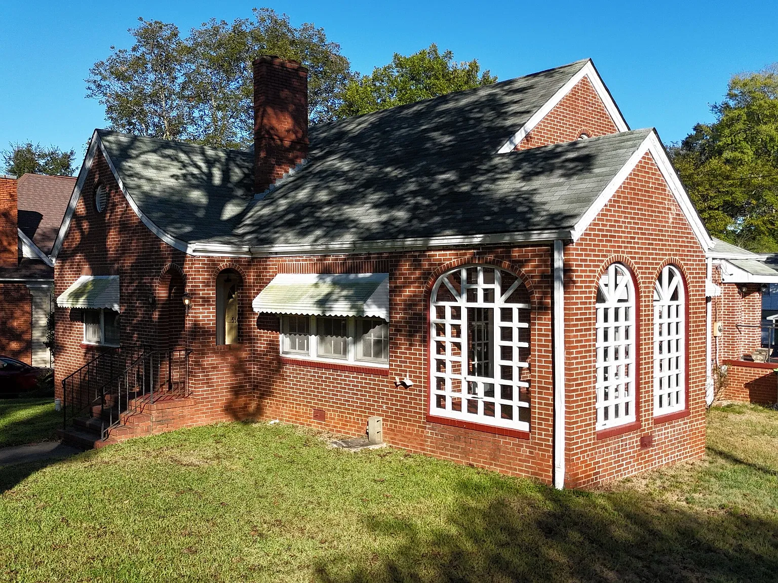 3 bed, 3.5 bath, 1958 sqft, $1,700 — Photo 2