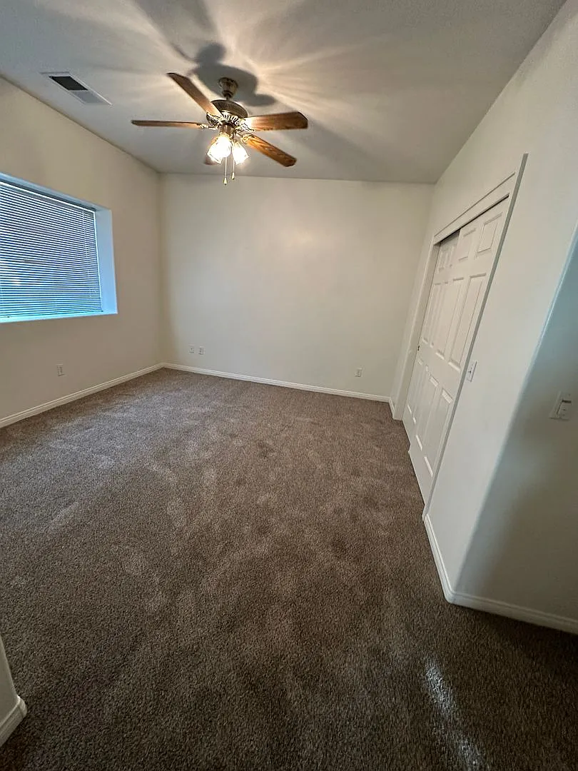 706 Orchid Drive Bakersfield, CA 93308 — Photo 3