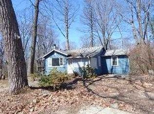 8 Orchard Trl, Monroe, NY 10950