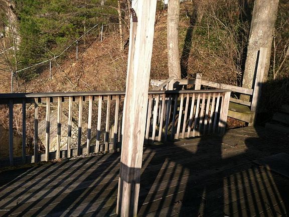 4th image of 10760 Stoney Point Dr
