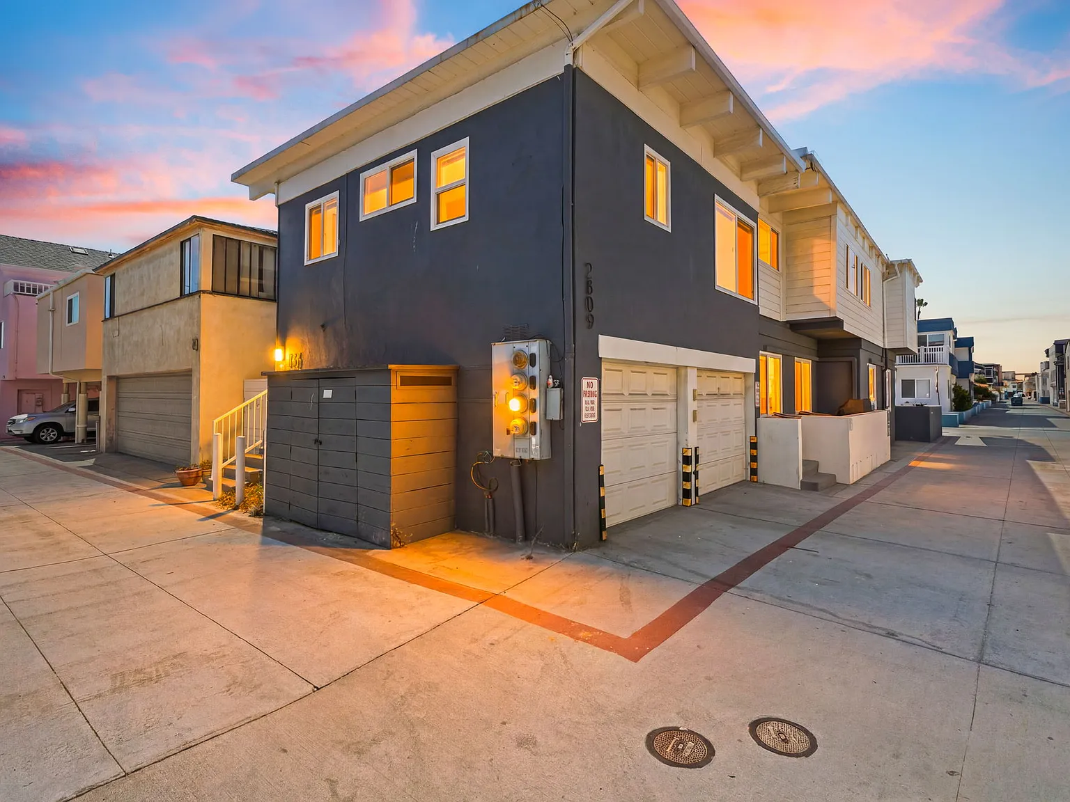 2 bed, $6,050 — Photo 1