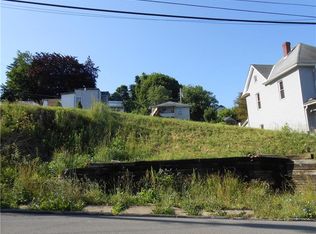 121 Morton Ave, Butler, PA 16001