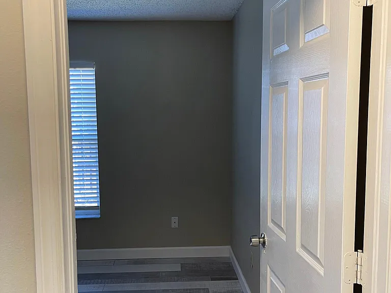 9303 Rockrose Dr — Photo 52