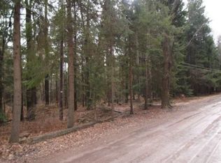 30 Robyn Ln, Pocono Lake, PA 18347