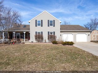 1567 Old School Pl, Greenleaf, WI 54126