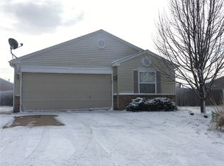 8547 Bluff Point Dr, Camby, IN 46113