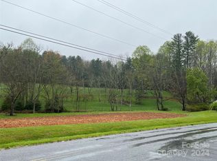 207 Kimzey Rd, Mills River, NC 28759
