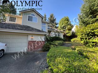 402 Sheridan Pl, Steilacoom, WA 98388