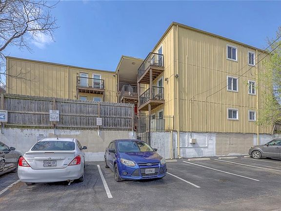5th image of 4033 Oak St