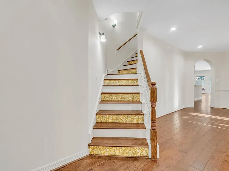 20002 Barton Creek Ct — Photo 17