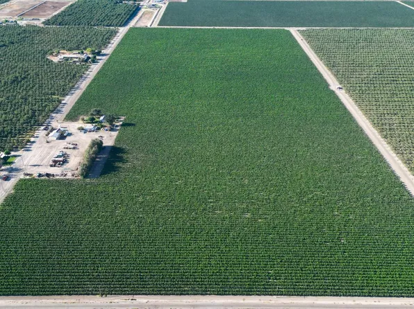 15167 S Dickenson Ave, Riverdale, CA 93656