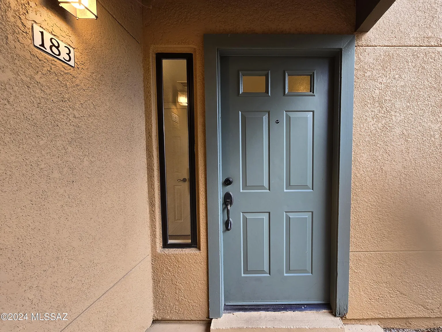 2 bed, 2.0 bath, 1076 sqft, $1,650 — Photo 2