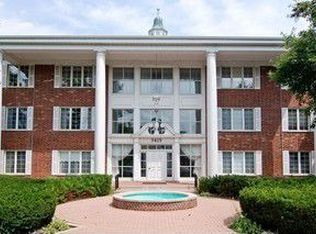 3415 Vollmer Rd UNIT 105, Flossmoor, IL 60422