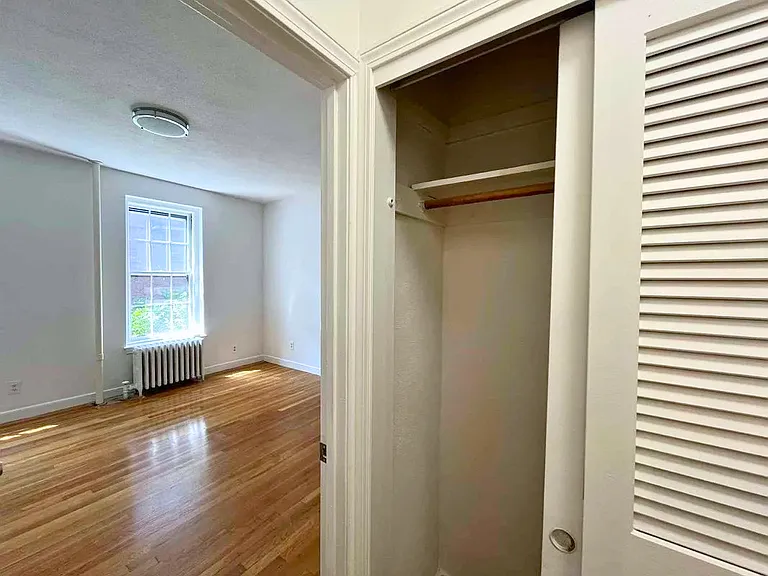 11 Cazenove St #3 — Photo 9