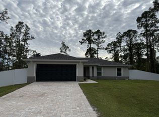 203 Homewood Ave S, Lehigh Acres, FL 33974