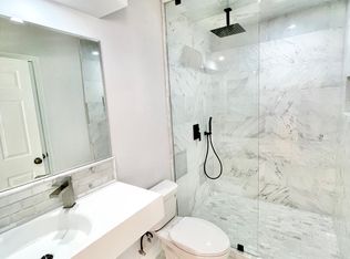 1540 Brockton Ave APT 202, Los Angeles, CA 90025