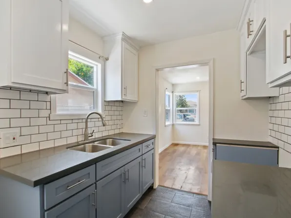 8994 McNerney Ave, South Gate, CA 90280